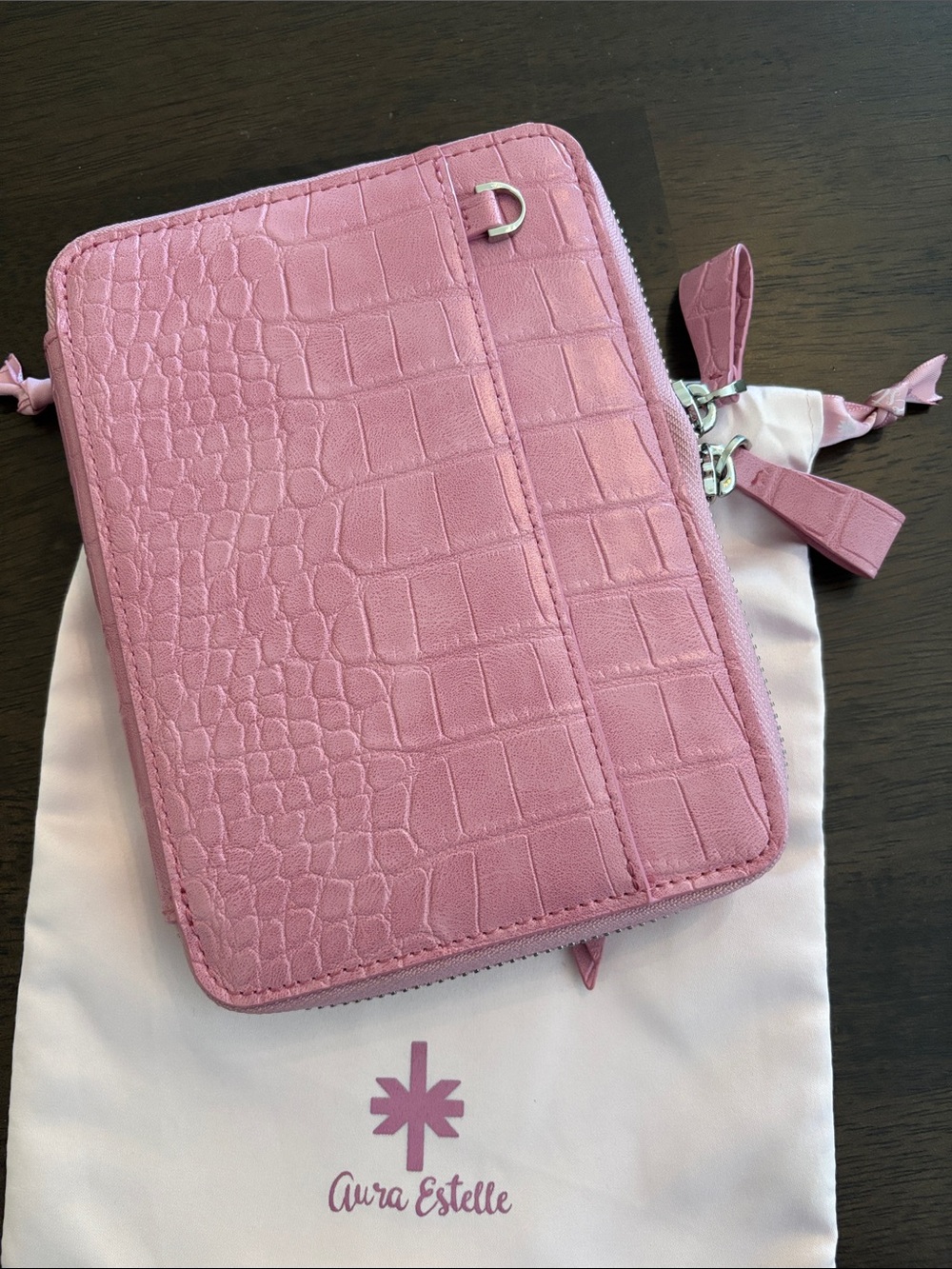Aura Estelle A6 Zippy Planner Cover Love at First Sight Pink Like New & Dust bag